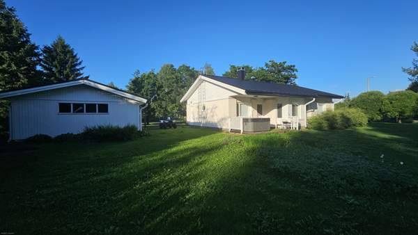 4h + k + khh + kph + wc + s  Isokyrö - valokuva 6