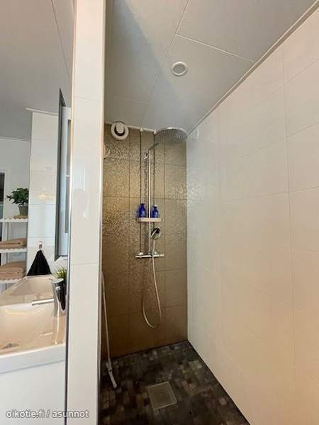 4h + s + p  Hafnarfjoerdur - valokuva 8