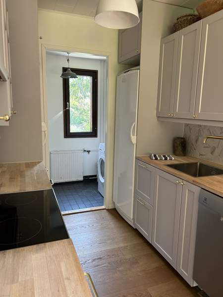 4h + k + kph + wc + vh + s + p + var  Espoo - valokuva 4