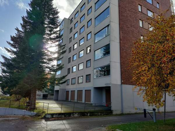 2h + p lasitettu  Mänttä-Vilppula - valokuva 1