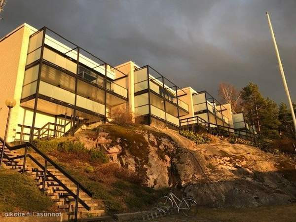 6h + k + 4 mh + tv-huone +wc + kph+khh+ u+s  Espoo - photo 1