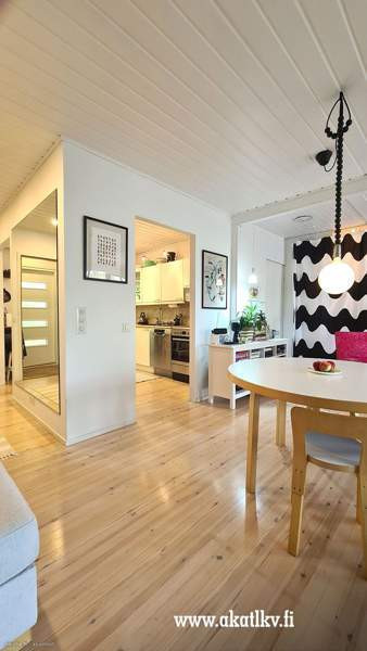 3-4h+k+s+autotalli  Helsinki - изображение 7