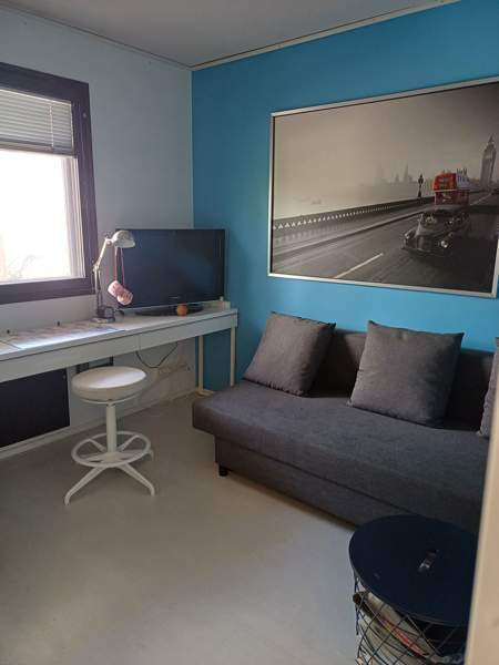 5h - 3mh, KHH + takkahuone + S + kph + 2wc + 2vh +  Helsinki - photo 8