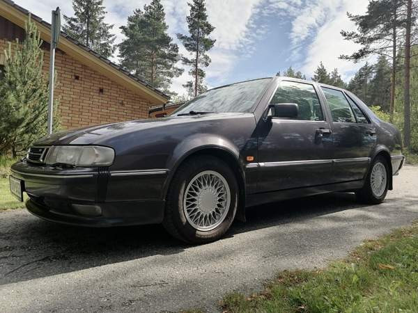 Saab 9000 Haemeenlinna - valokuva 1