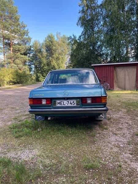 Mercedes-Benz 300 Йямся - изображение 5