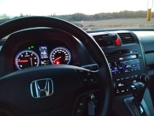 Honda CR-V Punkalaidun - valokuva 7