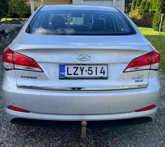 Hyundai i40 Нокиа