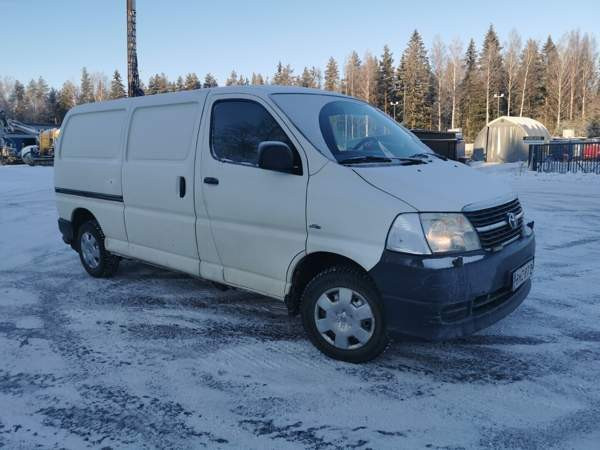 Toyota Hiace Tuusula - valokuva 2