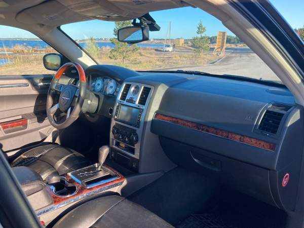 Chrysler 300C Kalajoki - valokuva 6