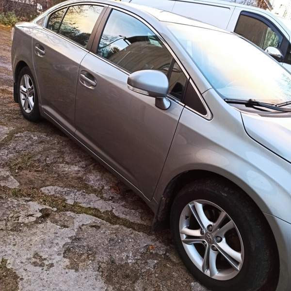 Toyota Avensis Raasepori - изображение 1