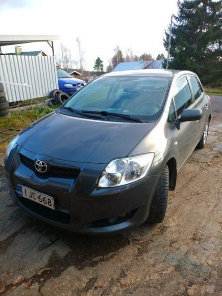 Toyota Auris Sysmä – foto 1