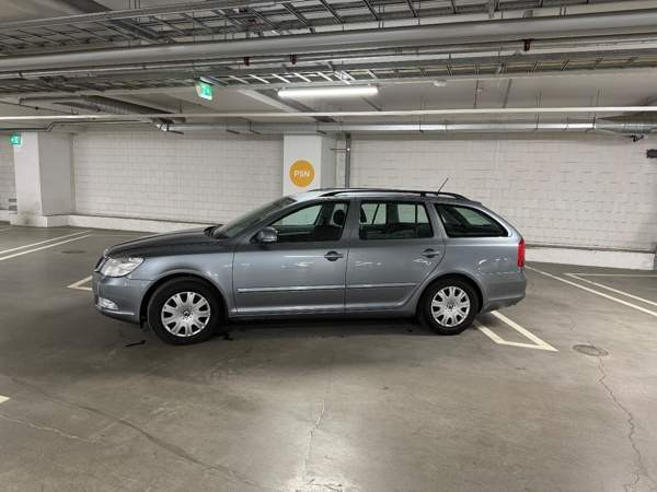 Skoda Octavia Helsinki - valokuva 5