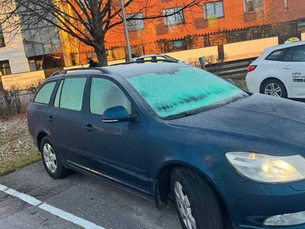 Skoda Octavia Vantaa - photo 3