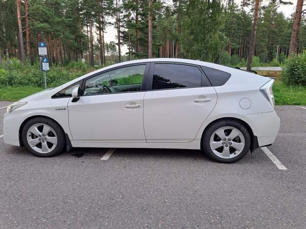 Toyota Prius Zaporiz'ka Oblast' - valokuva 7