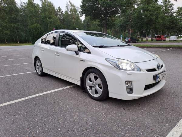 Toyota Prius Zaporiz'ka Oblast' - valokuva 2