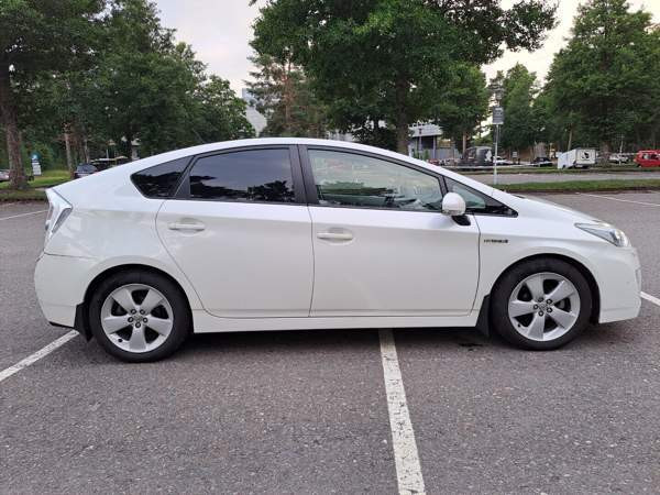 Toyota Prius Zaporiz'ka Oblast' - valokuva 3