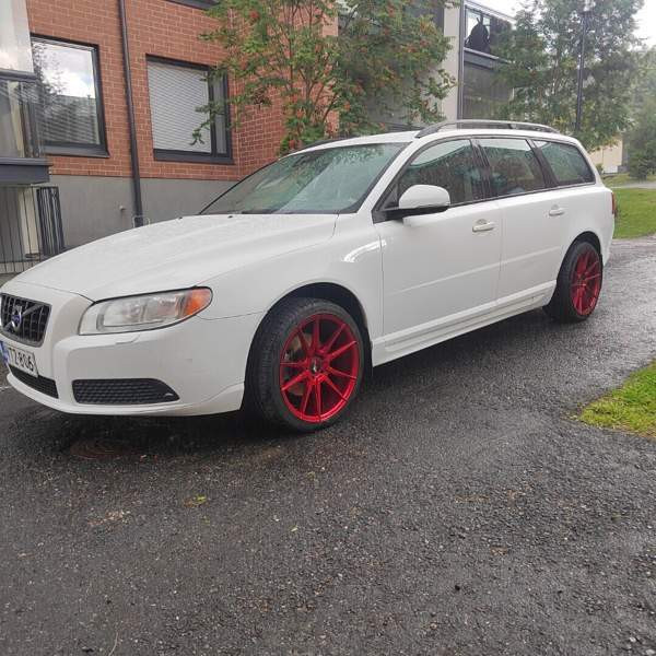 Volvo V70 Seinaejoki - photo 1