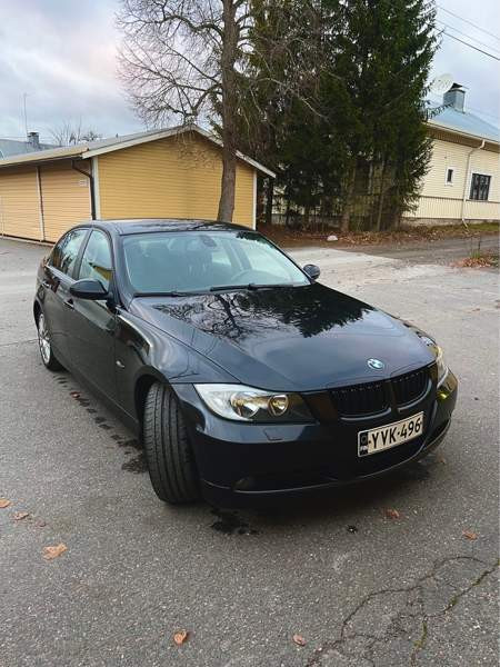 BMW 320 Forssa - valokuva 1