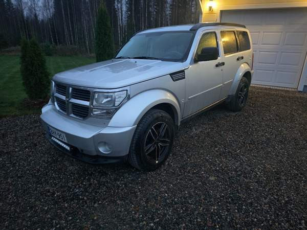 Dodge Nitro Loimaa - изображение 1