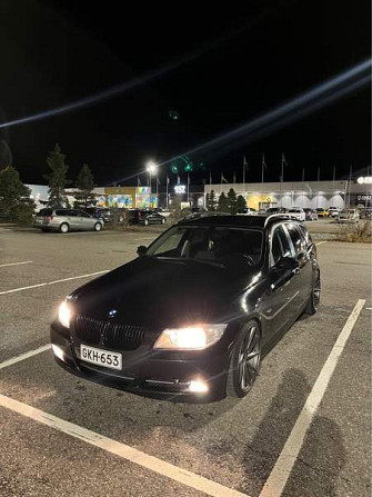 BMW 330 Joensuu - valokuva 1