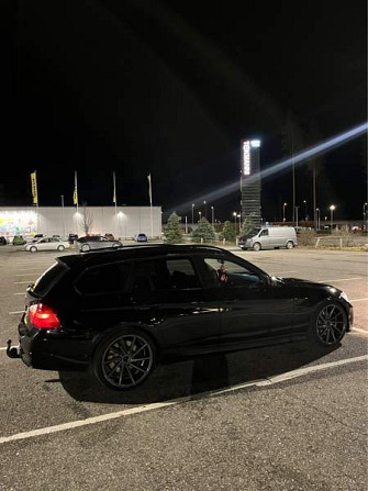 BMW 330 Joensuu - valokuva 6