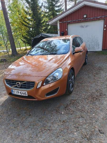Volvo V60 Kontiolahti - изображение 2