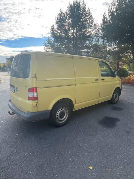 Volkswagen Transporter Luga - valokuva 4