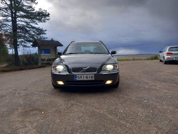 Volvo V70 Kemin - photo 1