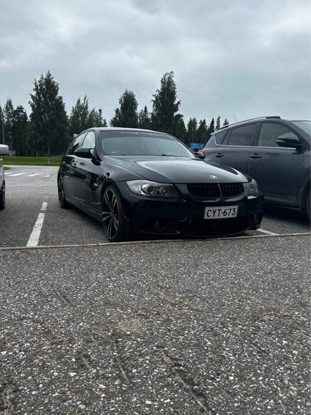 BMW 325 Kajaani - valokuva 4