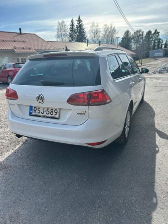 Volkswagen Golf Turtkul - valokuva 3