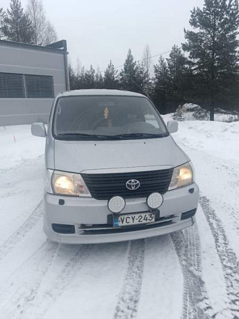 Toyota Hiace Yloejaervi – foto 3