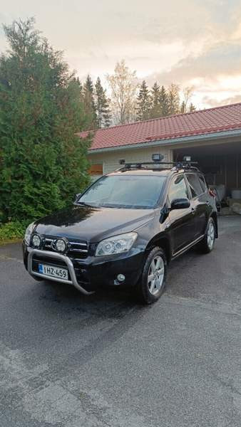 Toyota RAV4 Сейняйоки - изображение 2