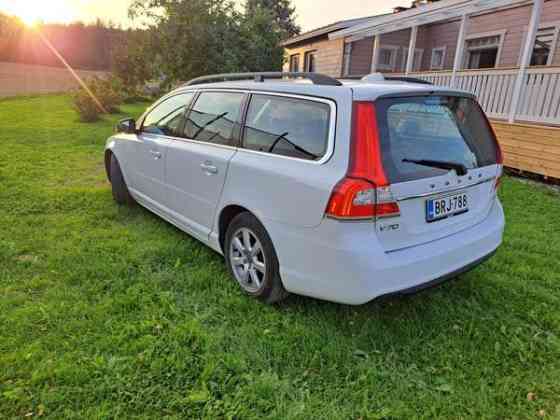 Volvo V70 Ugleural'skiy