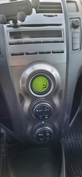 Toyota Yaris Вантаа - изображение 3