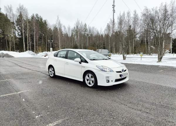 Toyota Prius Korsholm - valokuva 6