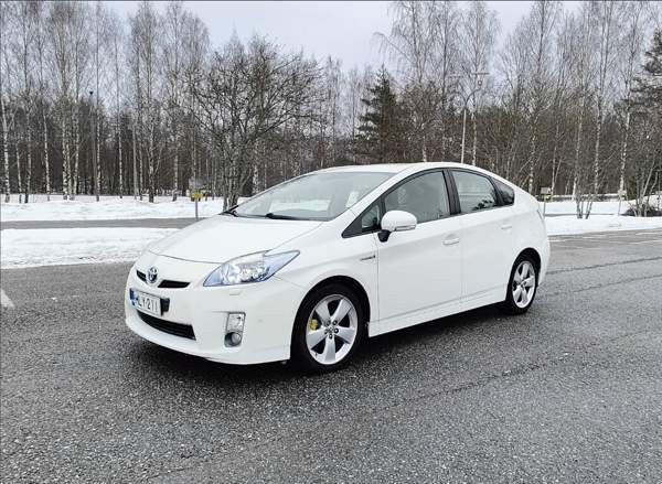 Toyota Prius Korsholm - valokuva 1