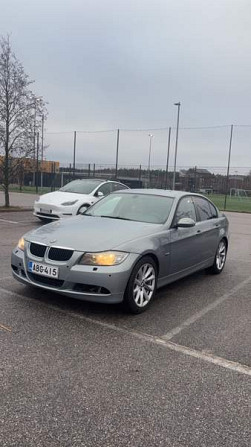 BMW 320 Espoo - valokuva 3