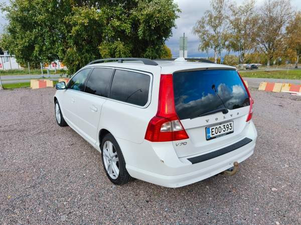 Volvo V70 Haemeenlinna - valokuva 2