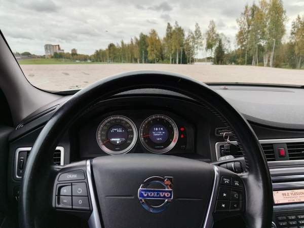 Volvo V70 Haemeenlinna - photo 8