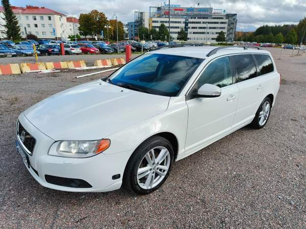 Volvo V70 Haemeenlinna - photo 1