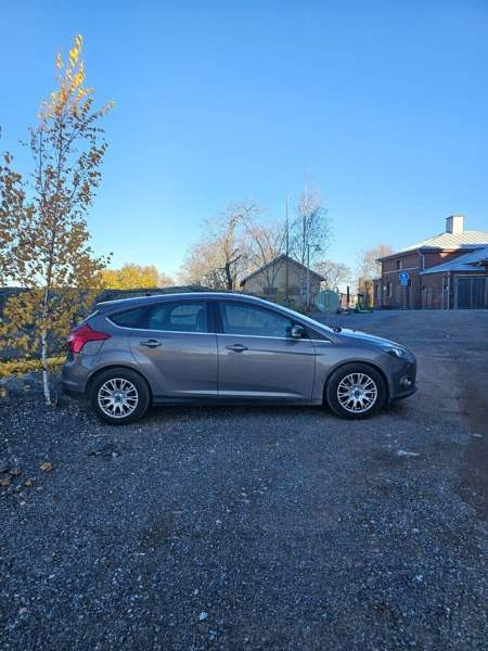 Ford Focus Turtkul - valokuva 3