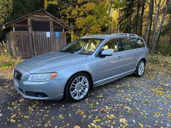 Volvo V70 Vantaa