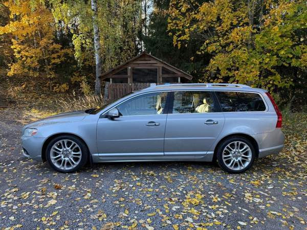 Volvo V70 Vantaa – foto 5