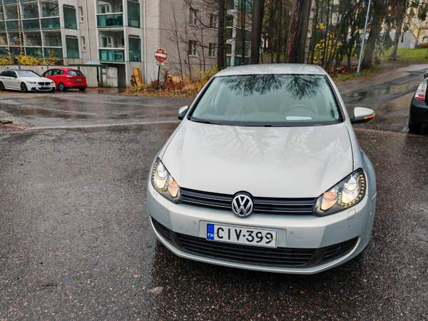 Volkswagen Golf Helsinki - valokuva 4