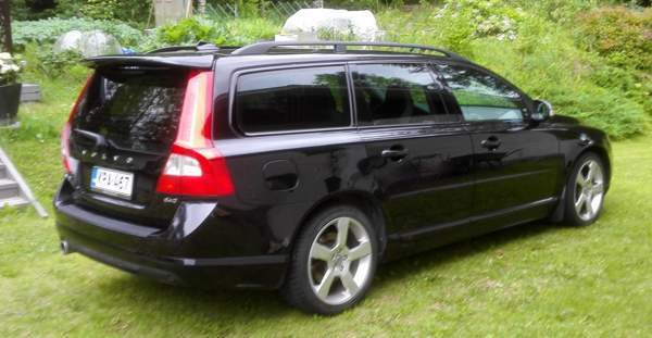 Volvo V70 Luga - valokuva 3