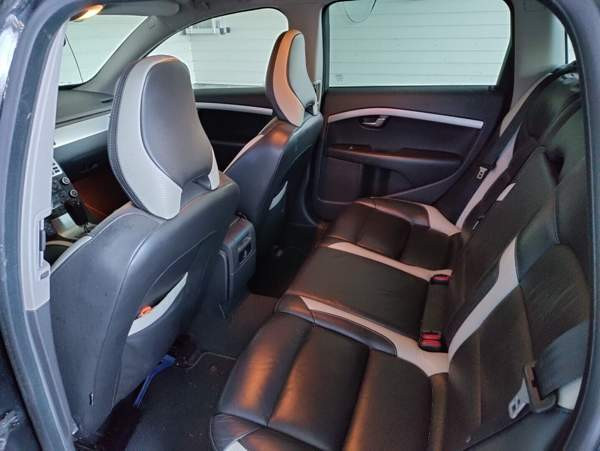 Volvo V70 Луга - изображение 5