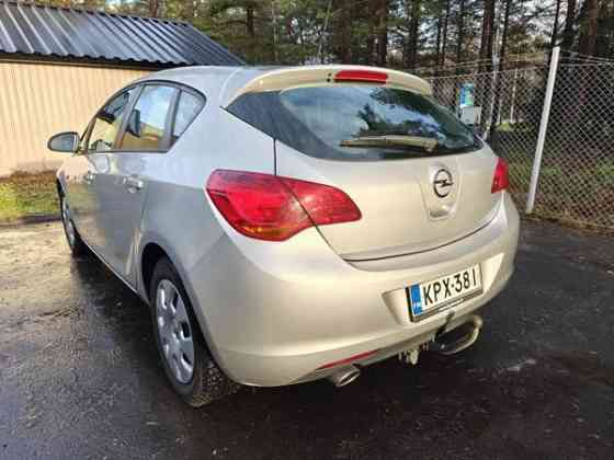 Opel Astra Oulu