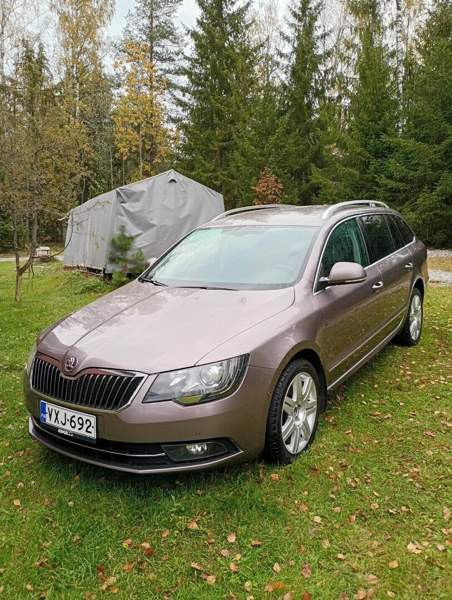 Skoda Superb Savitaipale - valokuva 1