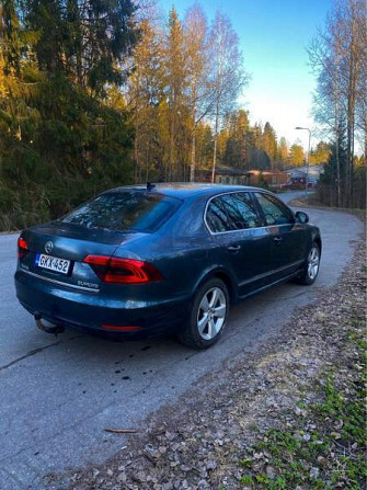 Skoda Superb Glebychevo - valokuva 3