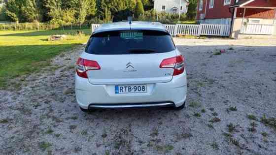 Citroen C4 Sarov